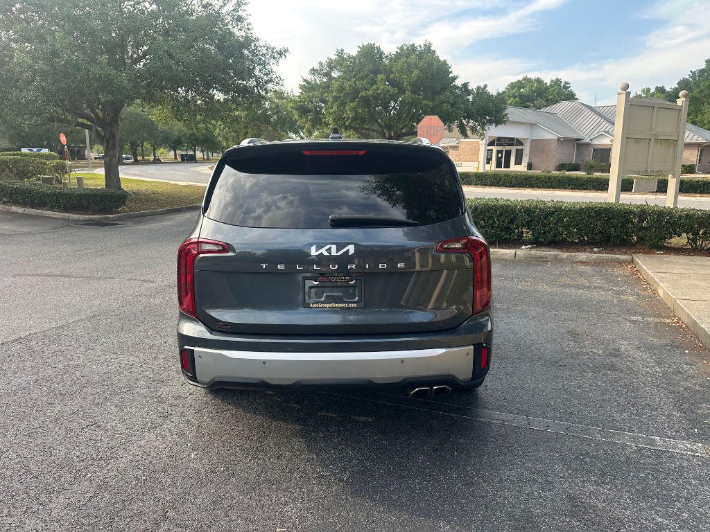 2023 Kia Telluride S photo 9