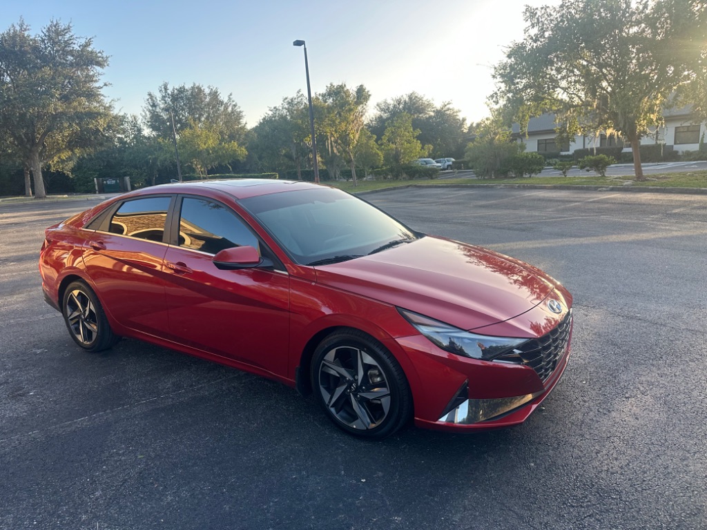 2021 Hyundai Elantra Limited photo 6