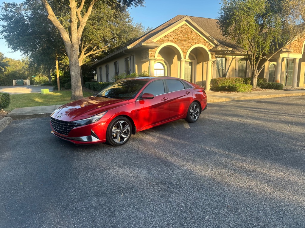 2021 Hyundai Elantra Limited photo 3