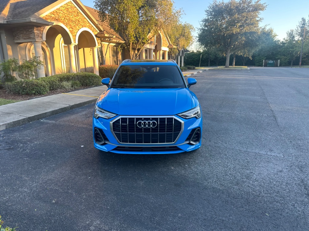 2020 Audi Q3 S Line Prestige photo 6