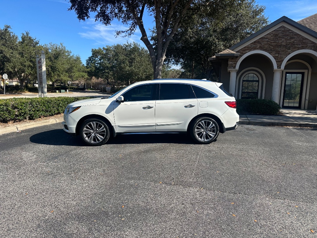 Acura MDX's photo