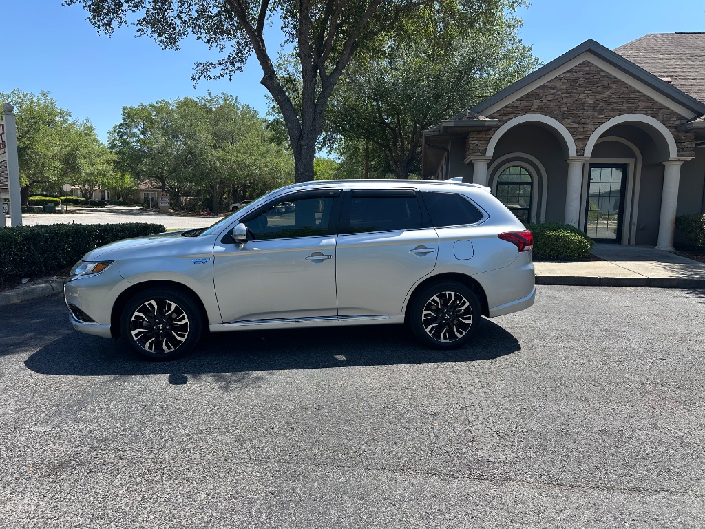 2018 Mitsubishi Outlander GT