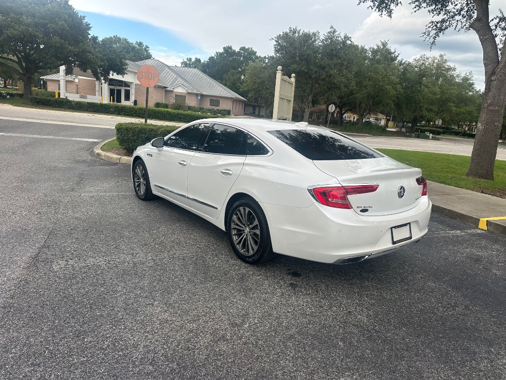 2017 Buick LaCrosse Premium photo 10