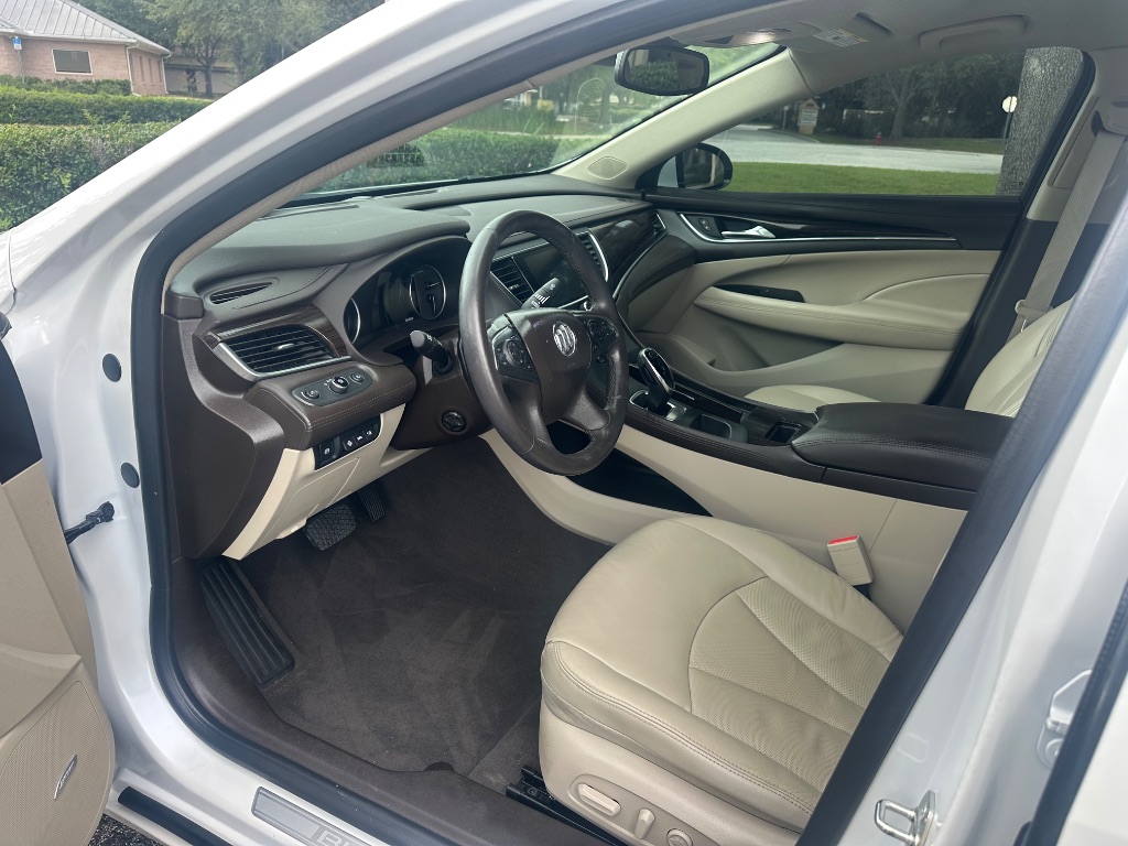 2017 Buick LaCrosse Premium photo 12