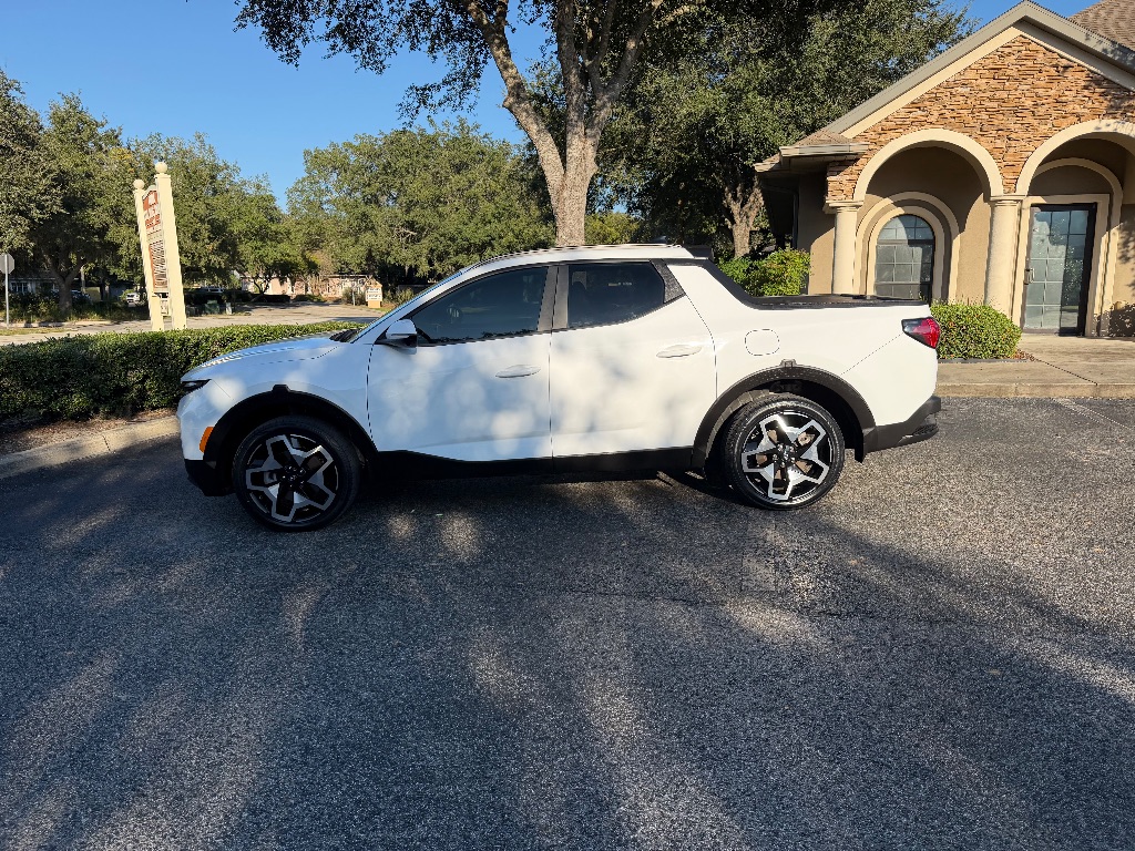 2022 Hyundai Santa Cruz Limited's photo