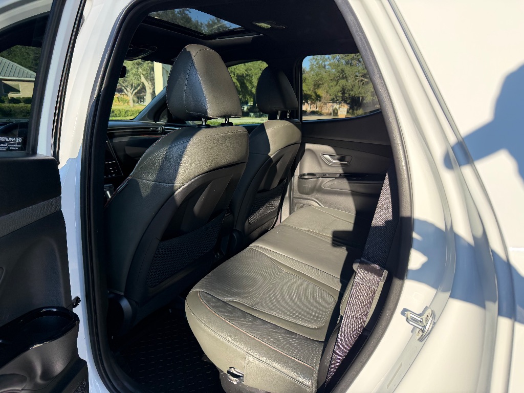 2022 Hyundai Santa Cruz Limited - Photo 16
