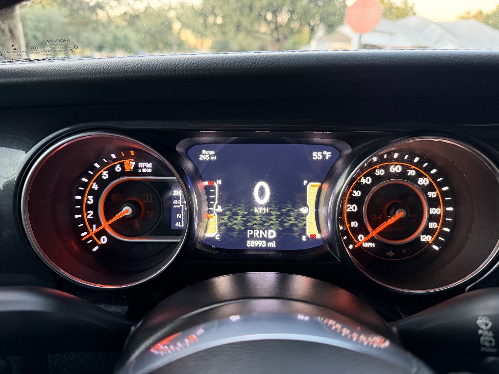 2021 Jeep Wrangler Unlimited Sahara Altitude - Photo 17