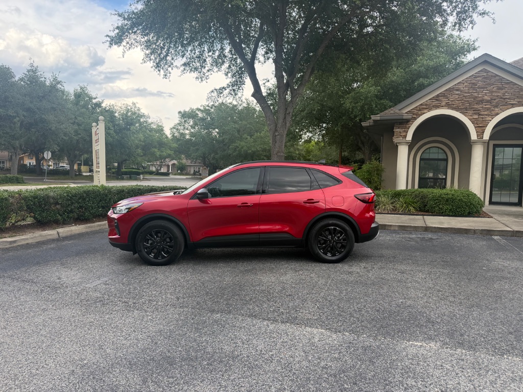 2025 Ford Escape Active FWD's photo