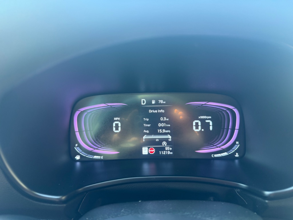 2025 Kia Soul LX - Photo 16