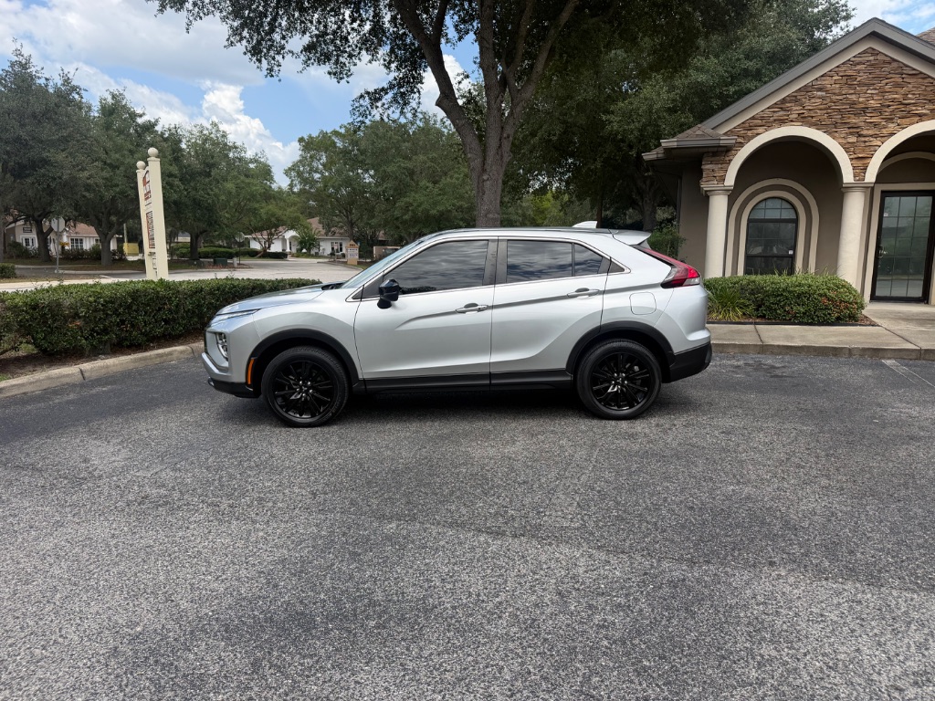 2024 Mitsubishi Eclipse Cross LE