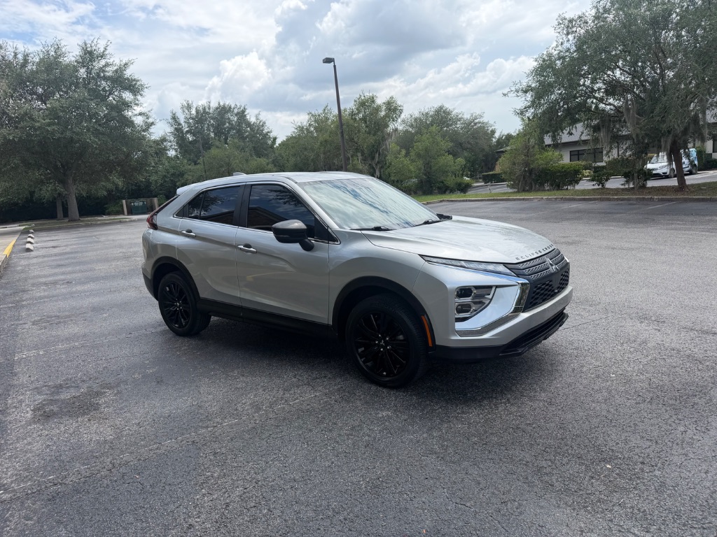 2024 Mitsubishi Eclipse Cross LE - Photo 6